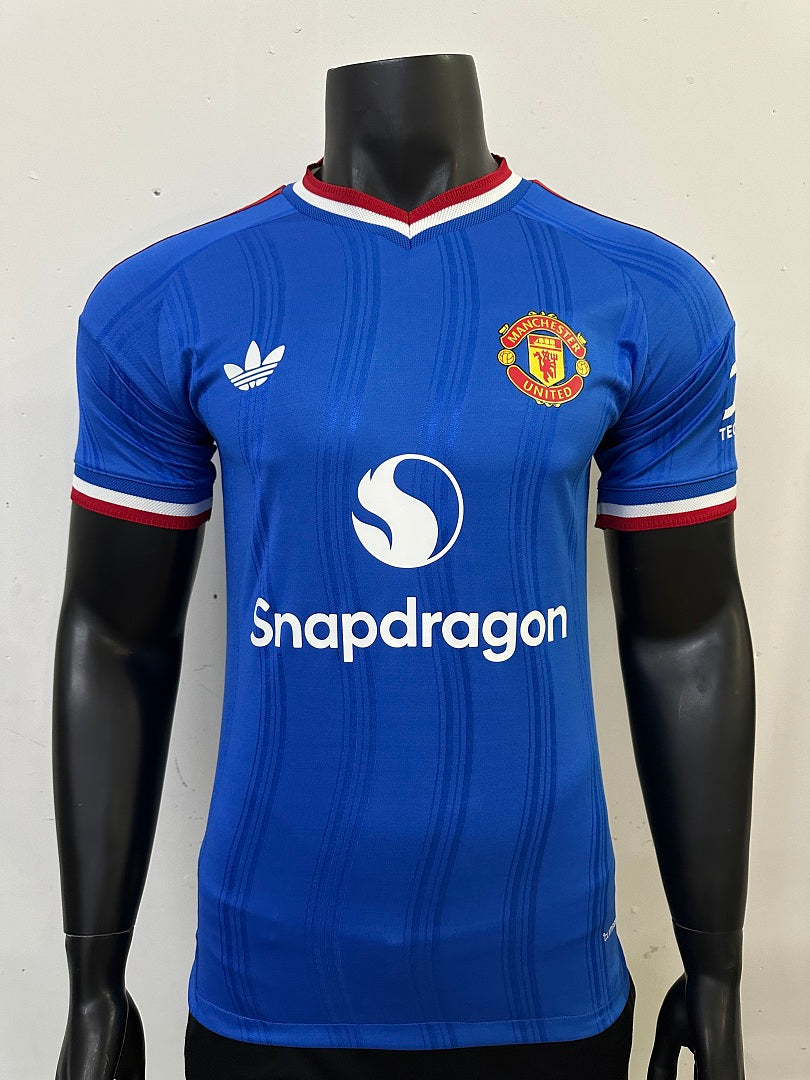 Manchester United 2026/27 Away Shirt – Player Version – image 1