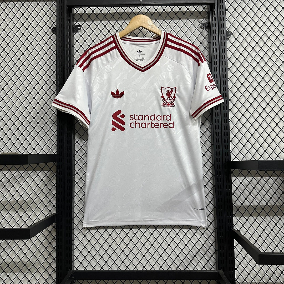 Liverpool 2026/27 Away Shirt – Fan Version – image 1