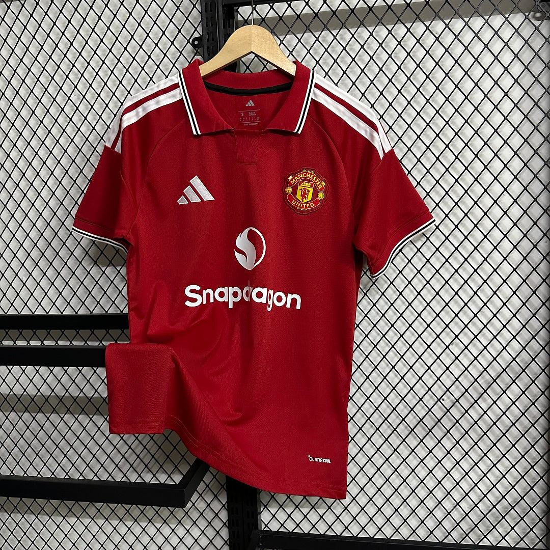 Manchester United 2026/27 Home Shirt – Fan Version – image 3