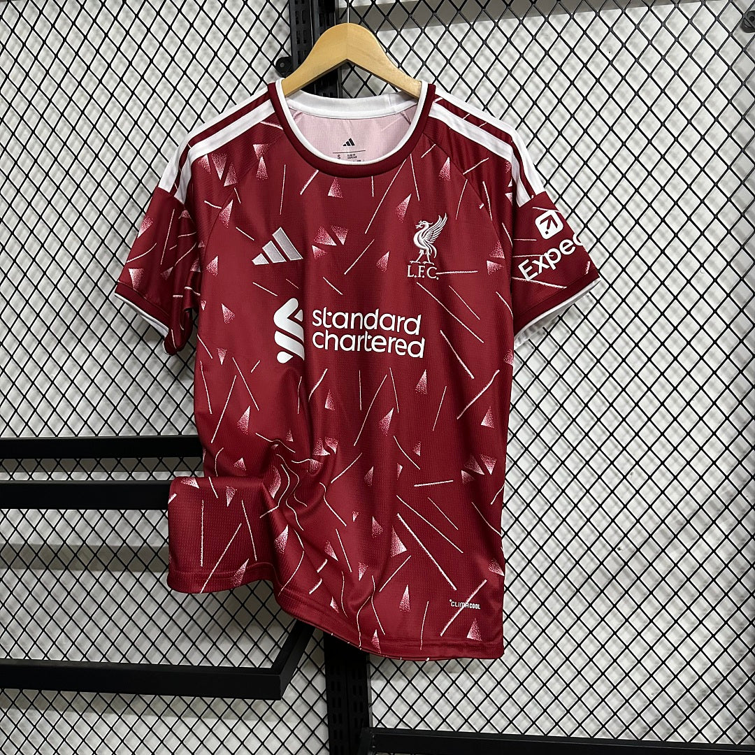 Liverpool 2026/27 Home Shirt – Fan Version – image 3