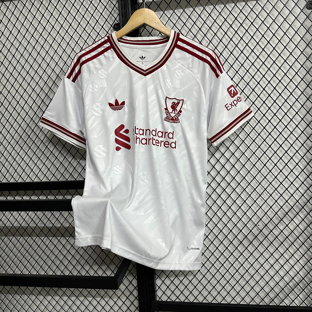 Liverpool 2026/27 Away Shirt – Fan Version – image 3
