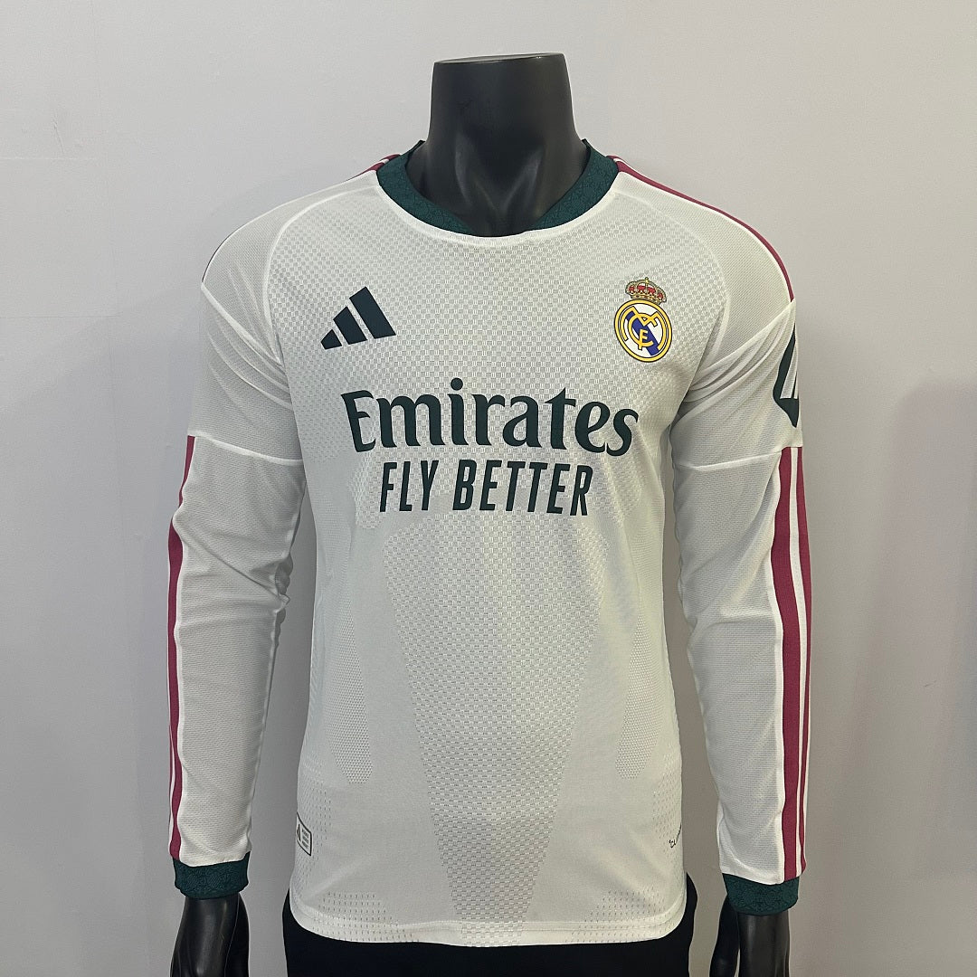 Real Madrid 2026/27 Home Long-Sleeve Shirt – Player Version – image 3
