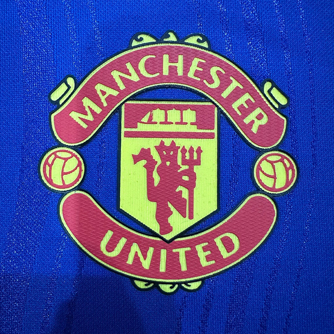 Manchester United 2026/27 Away Long-Sleeve Shirt – Player Version – image 6