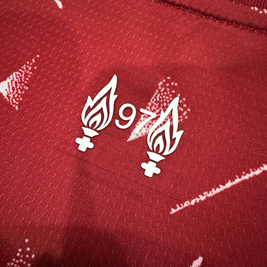 Liverpool 2026/27 Home Shirt – Fan Version – image 7
