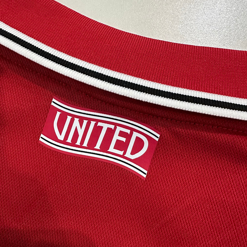 Manchester United 2026/27 Home Shirt – Fan Version – image 8