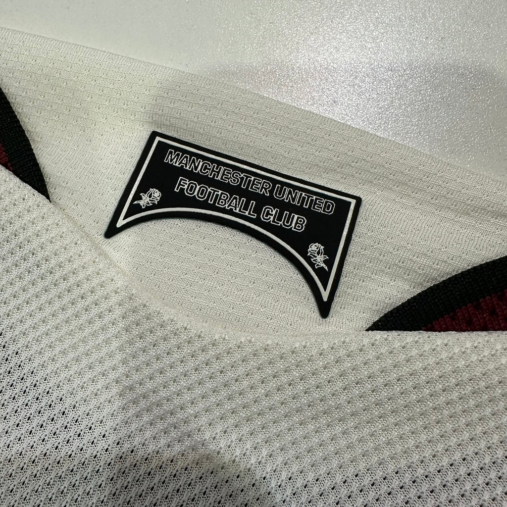 Manchester United 2026/27 Third Long-Sleeve Shirt – Player Version – image 8