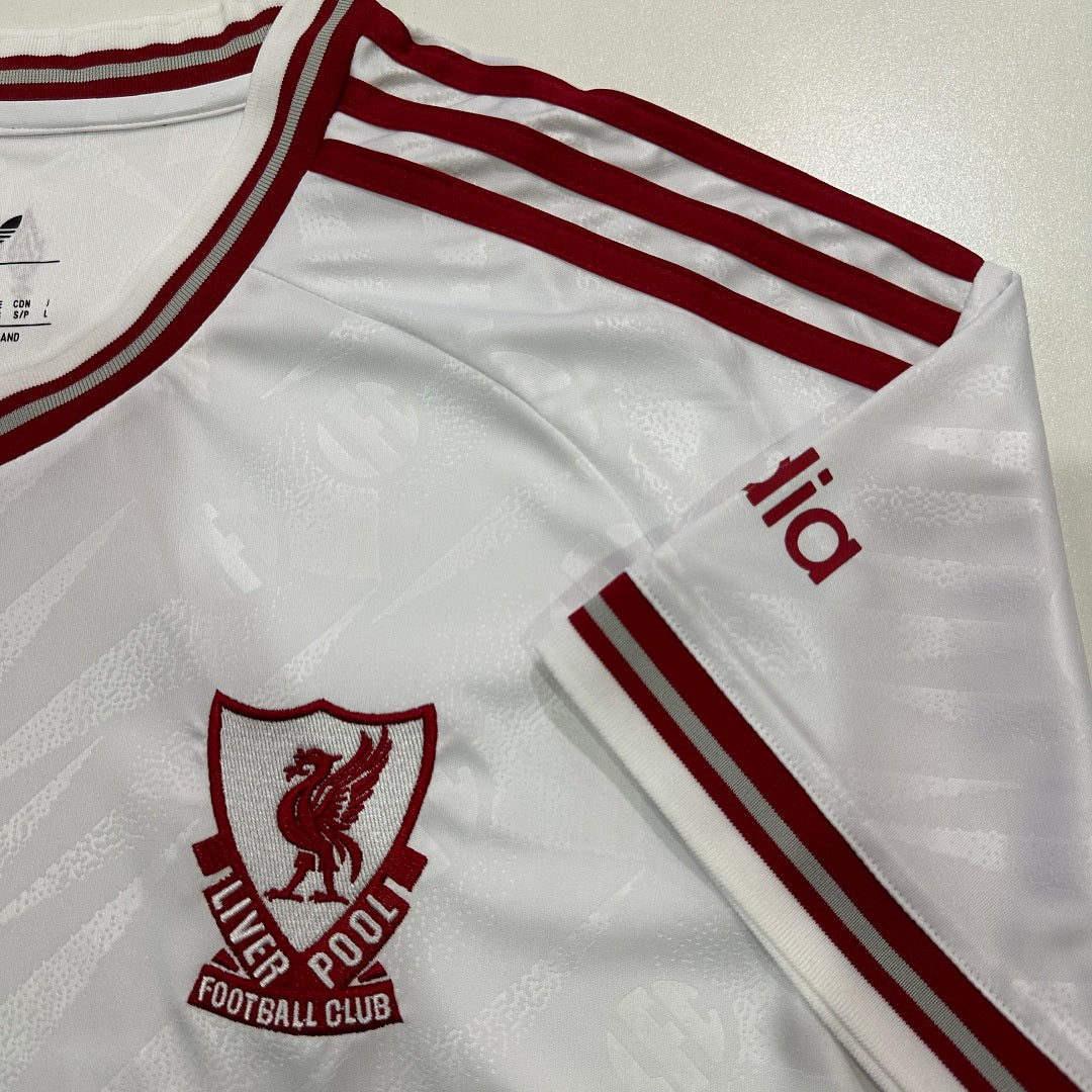 Liverpool 2026/27 Away Shirt – Fan Version – image 9