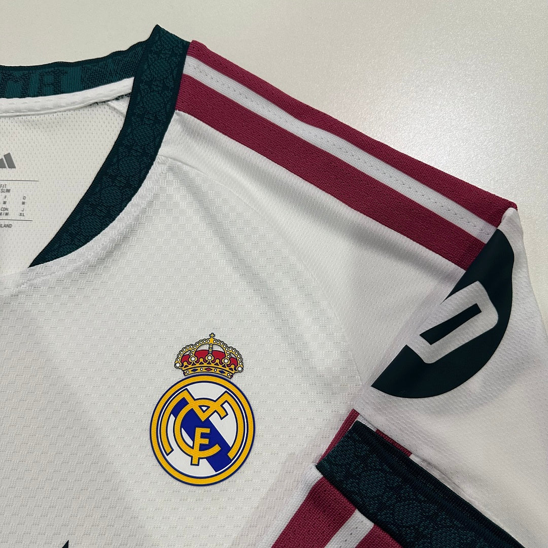 Real Madrid 2026/27 Home Long-Sleeve Shirt – Player Version – image 9