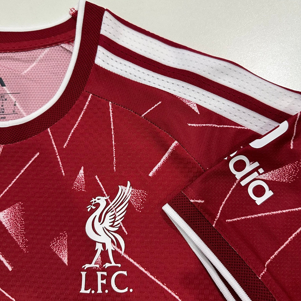 Liverpool 2026/27 Home Shirt – Player Version – image 18