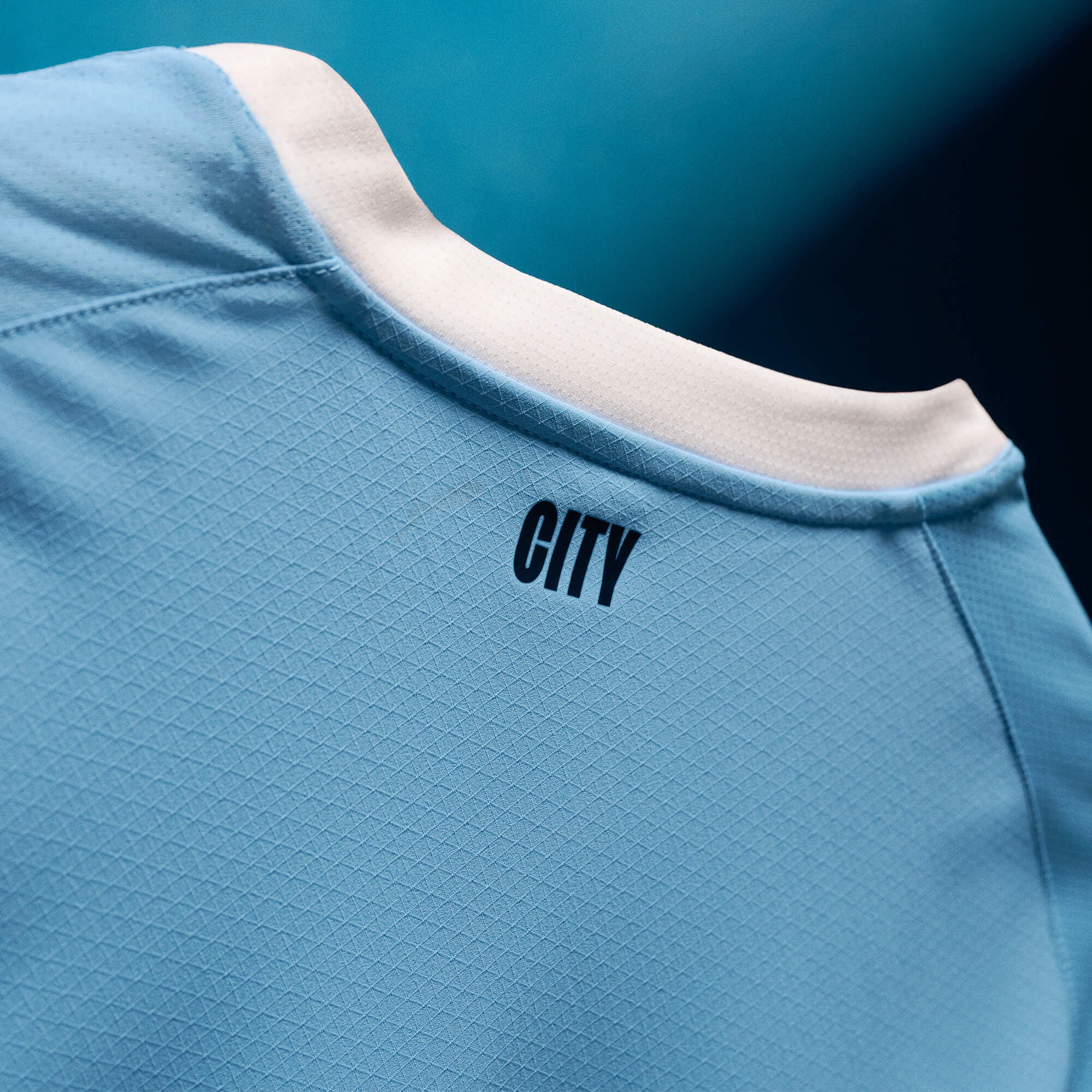 Manchester City 24/25 Home Kit — Authentic Edition