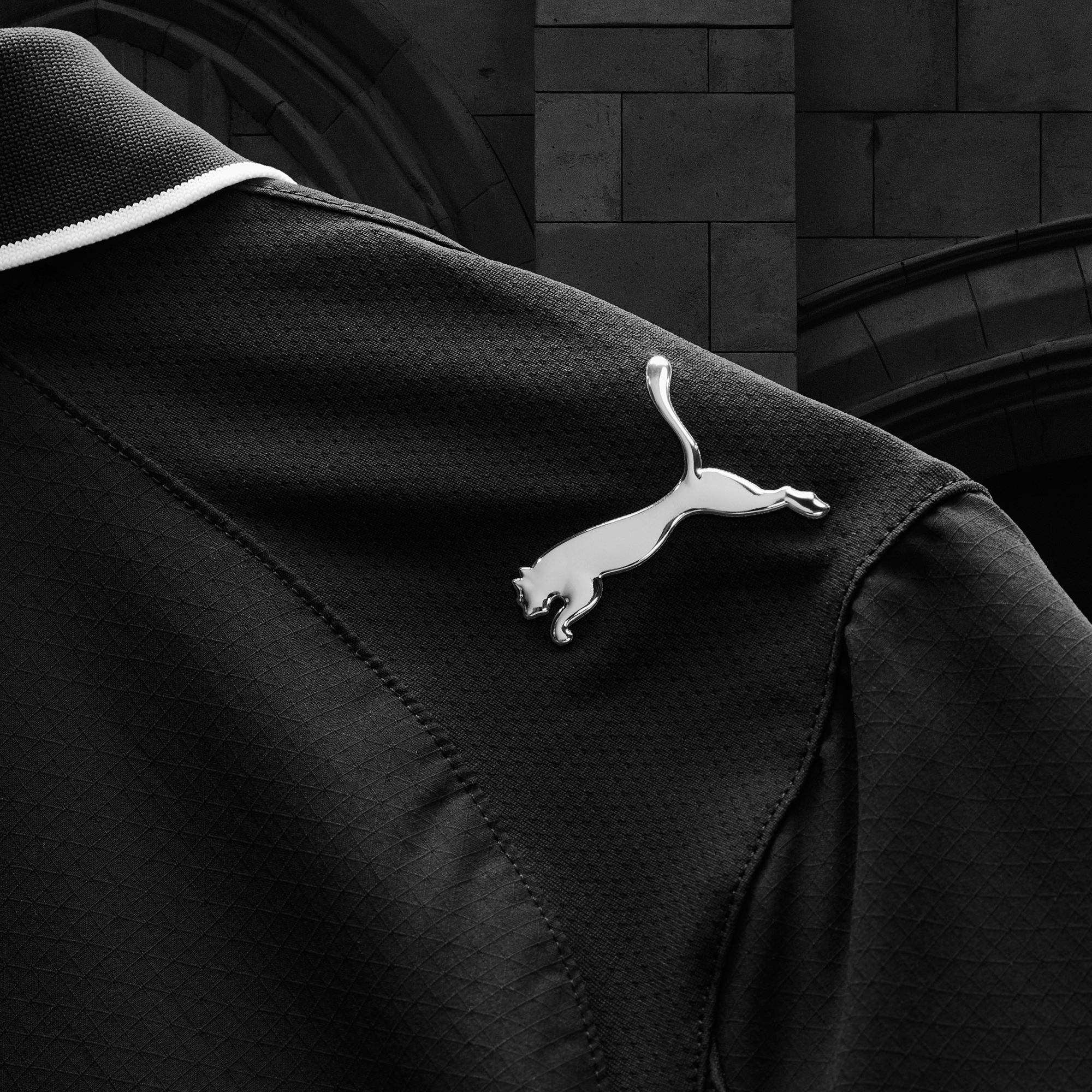Manchester City 24/25 Away Kit — Black Edition