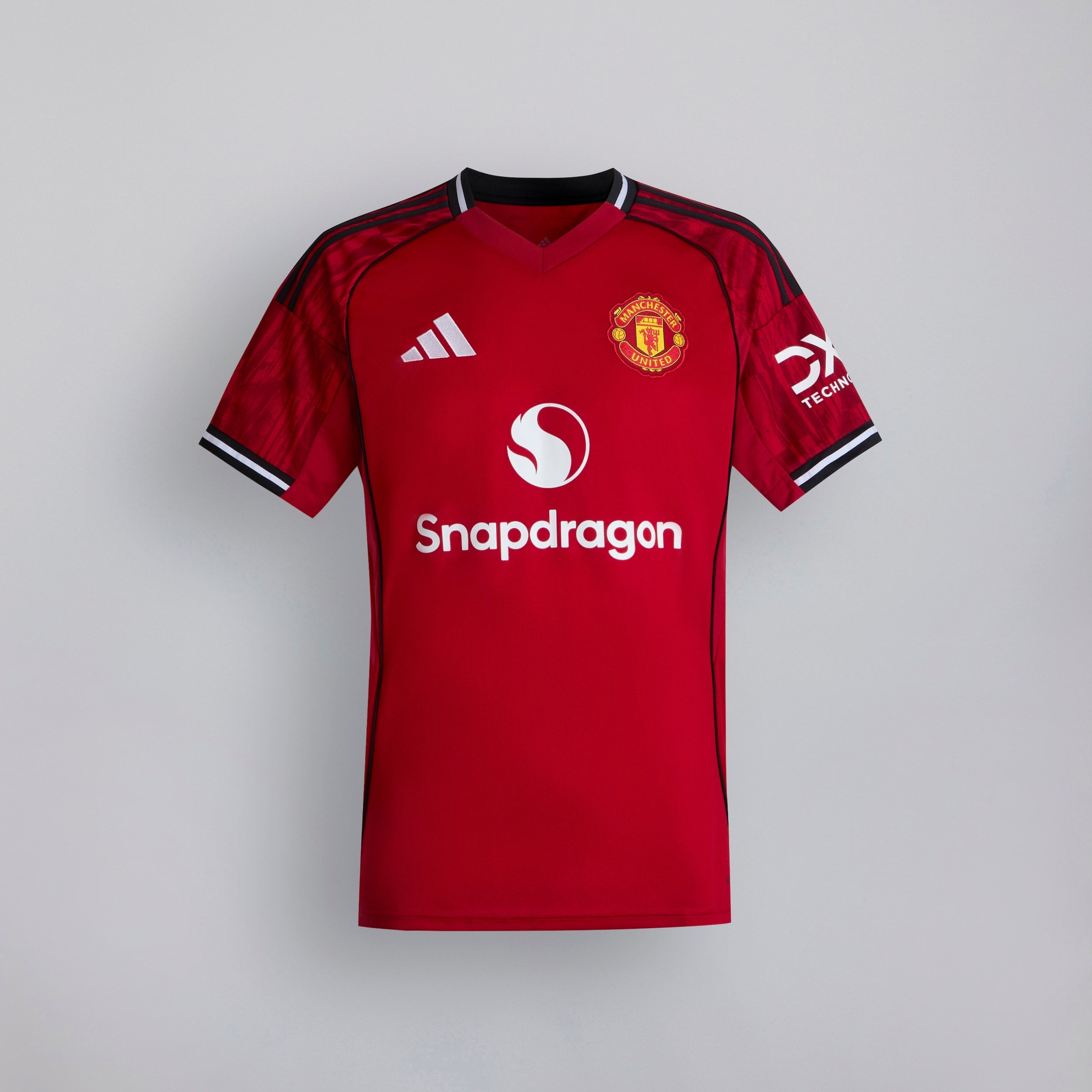 Manchester United 25/26 Home Jersey — Fan Edition