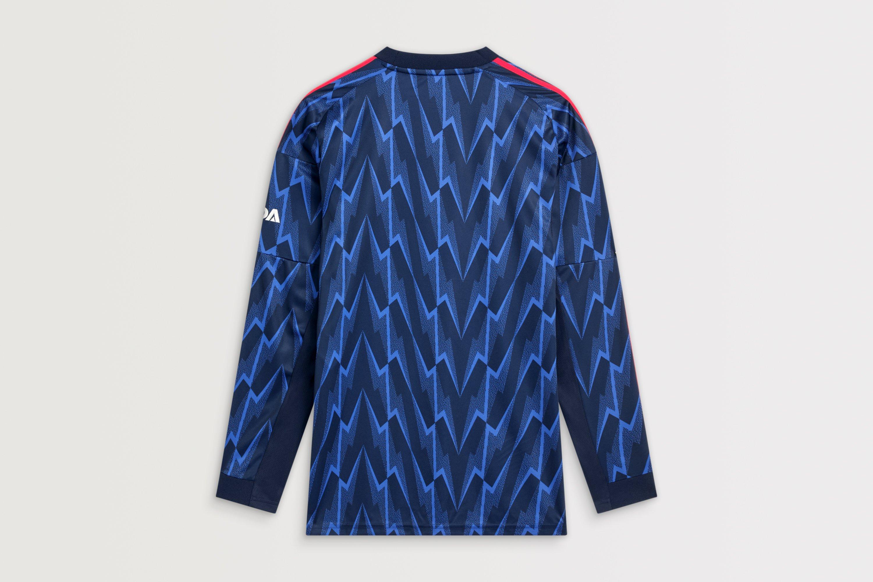 Arsenal Away Long Sleeve Jersey 2025/26 – Fan Version